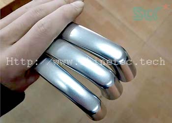 surface treatment effect of zinc alloy,aluminum alloy hardware deburring,descaling,polishing,brightening